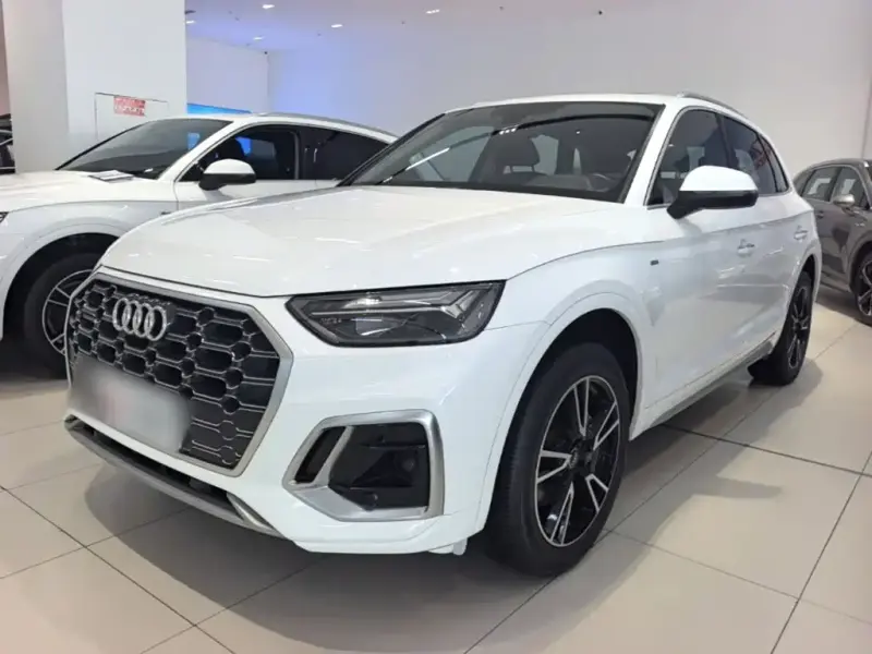 Audi Q5L, 2024