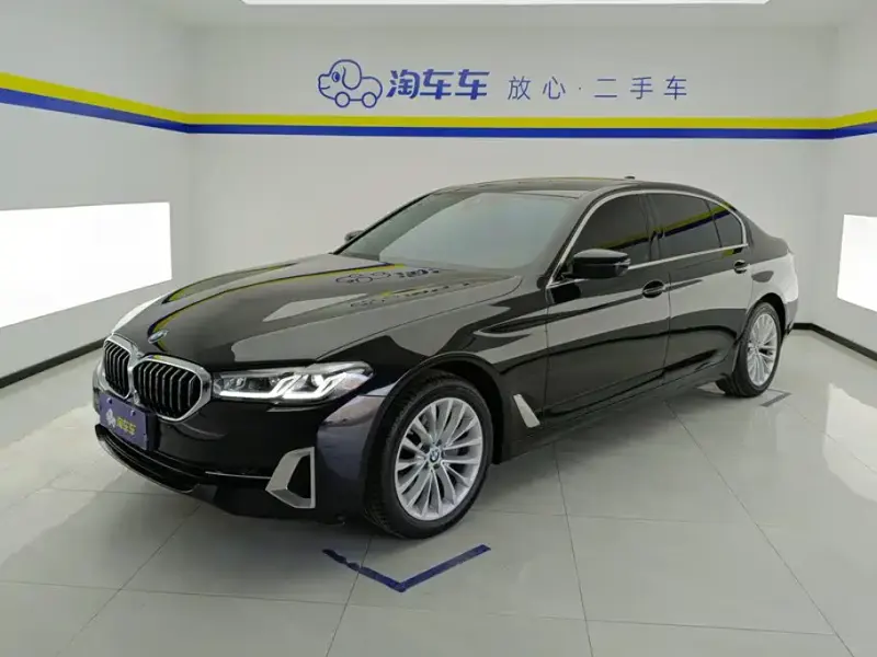BMW 5 Series, 2022