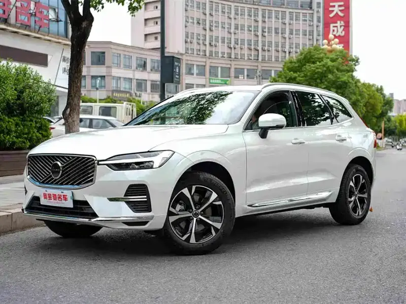 Volvo XC60, 2026
