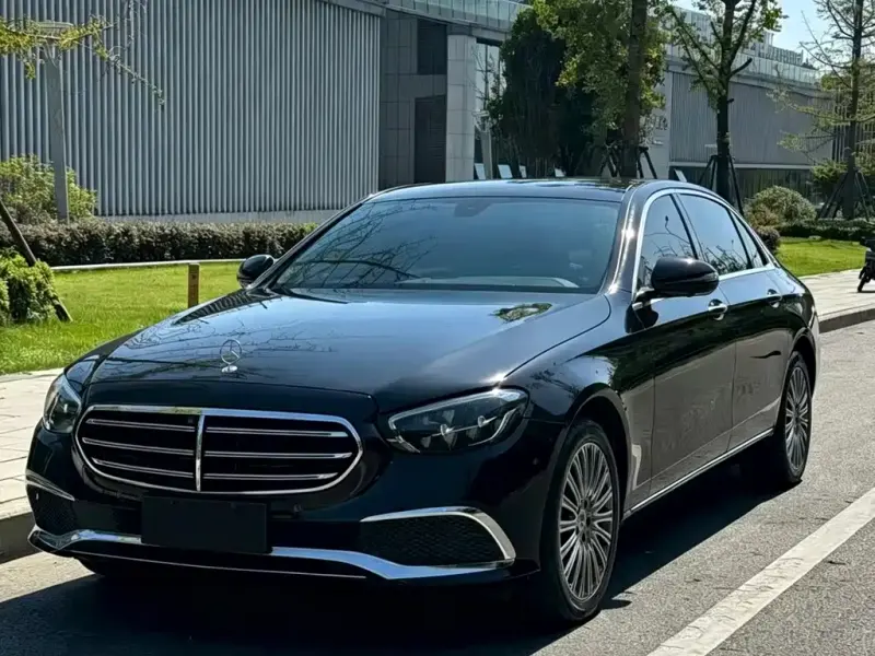 Mercedes-Benz E-Class, 2022