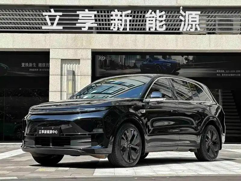Li Auto Li L6, 2025