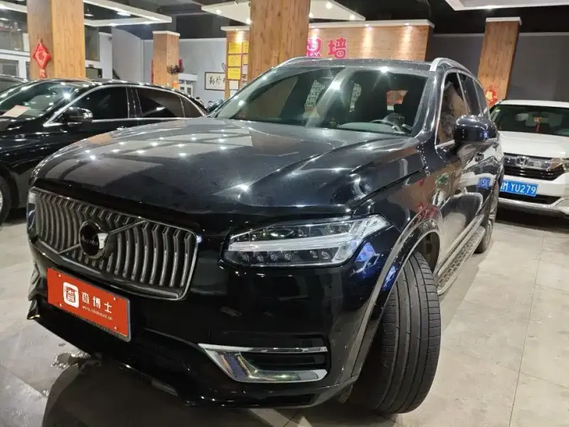 Volvo XC90, 2025