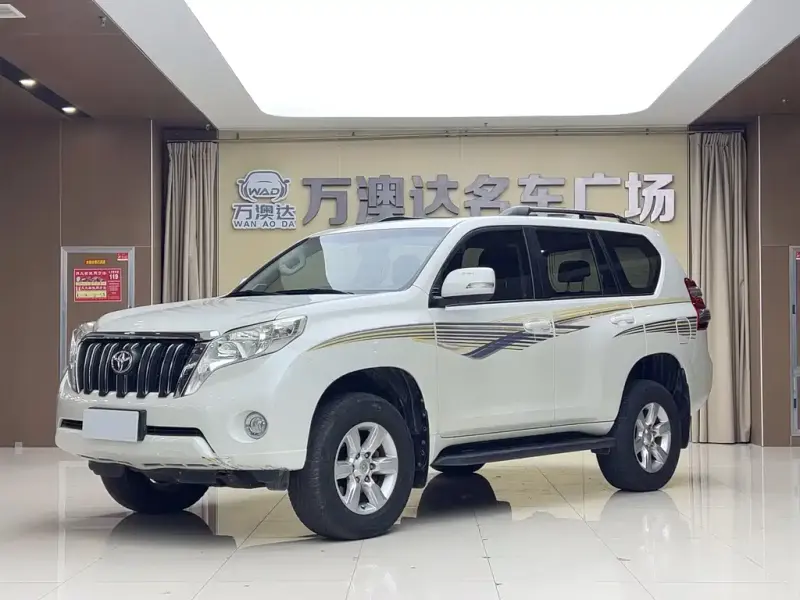 Toyota Prado, 2017 — фото 1
