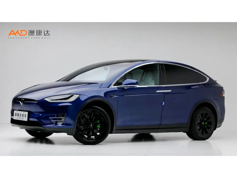 Tesla Model X, 2017