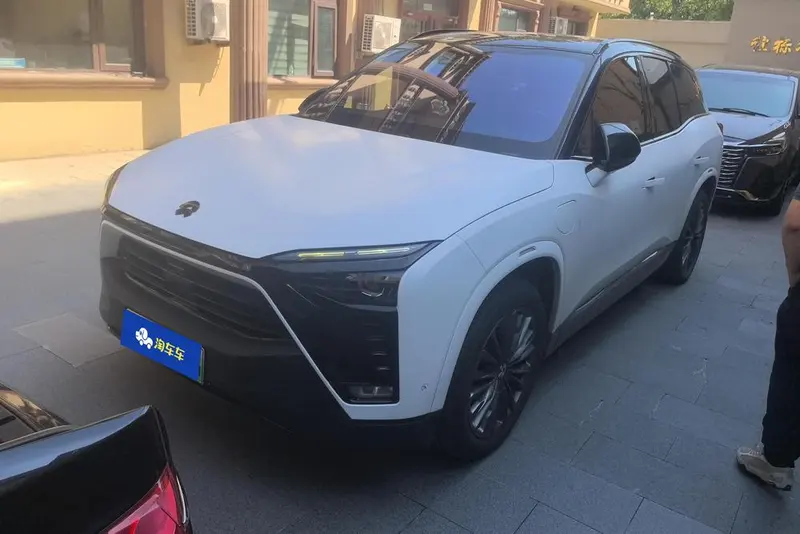 NIO ES8, 2020