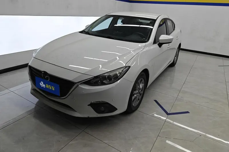 Mazda 3 Axela, 2016