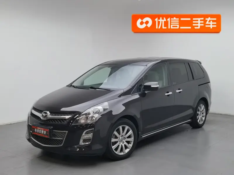 Mazda 8, 2015