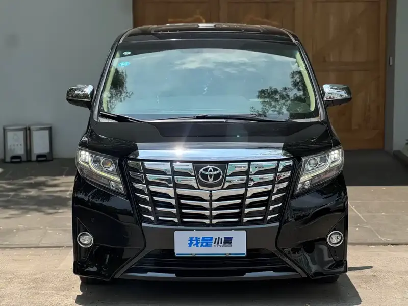 Toyota Alphard, 2018