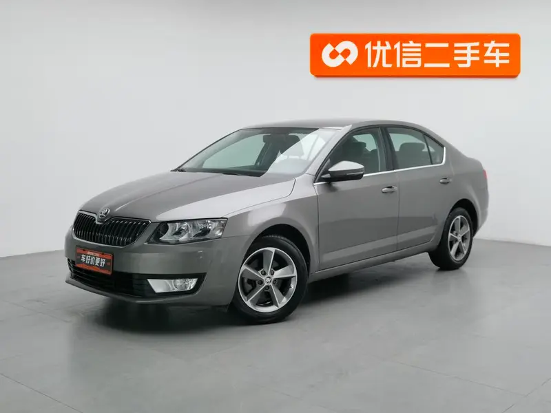 Skoda Octavia 1.6L Auto Edition, 2016 — фото 1