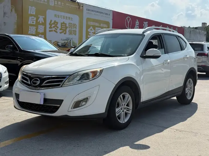GAC Motor Trumpchi GS5, 2015