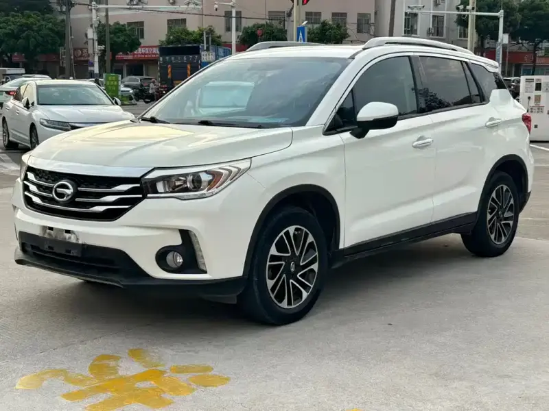 GAC Motor Trumpchi GS4, 2015
