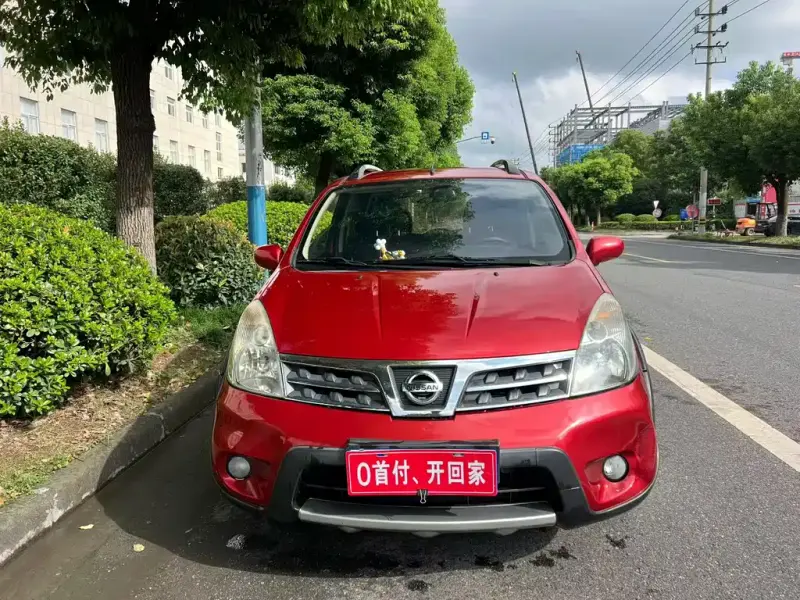 Nissan Livina, 2010