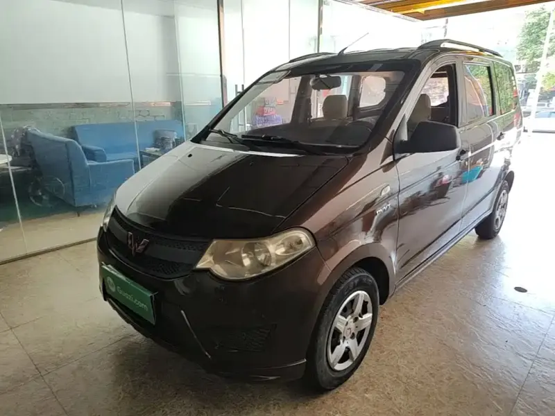 Wuling Hongguang, 2017