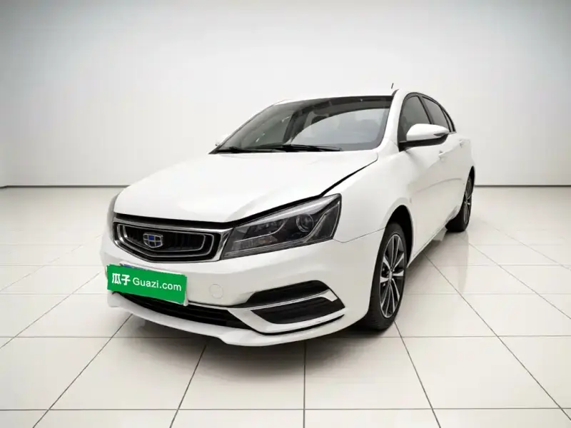 Geely Emgrand Geely Emgrand 2018 1.5L CVT Upward Connected Edition, 2018 — фото 1
