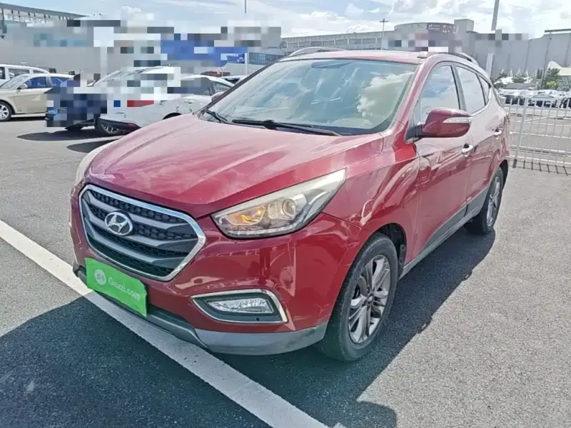 Hyundai ix35 Hyundai ix35 2013 2.0L Auto 2WD Smart Type GLS China V, 2015 — фото 1