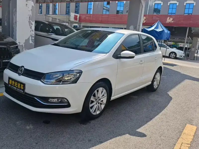 Volkswagen Polo, 2015