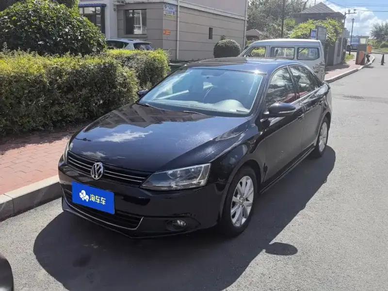 Volkswagen Sagitar, 2013
