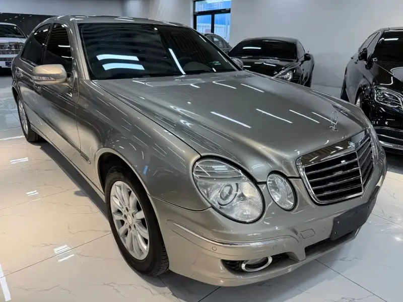 Mercedes-Benz E-Class, 2008
