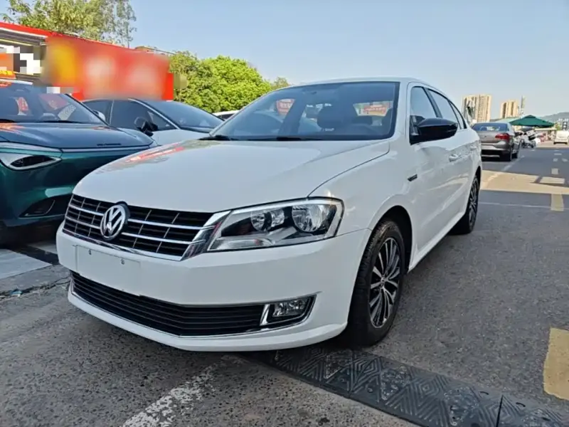 Volkswagen Lavida, 2015