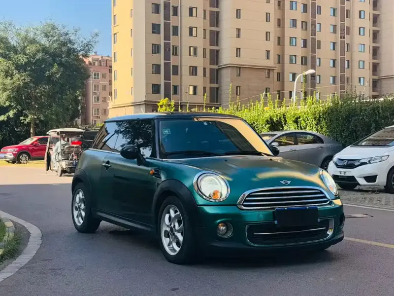 MINI Mini, 2013
