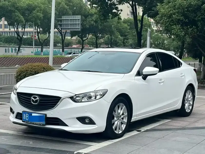 Mazda Atenza, 2015