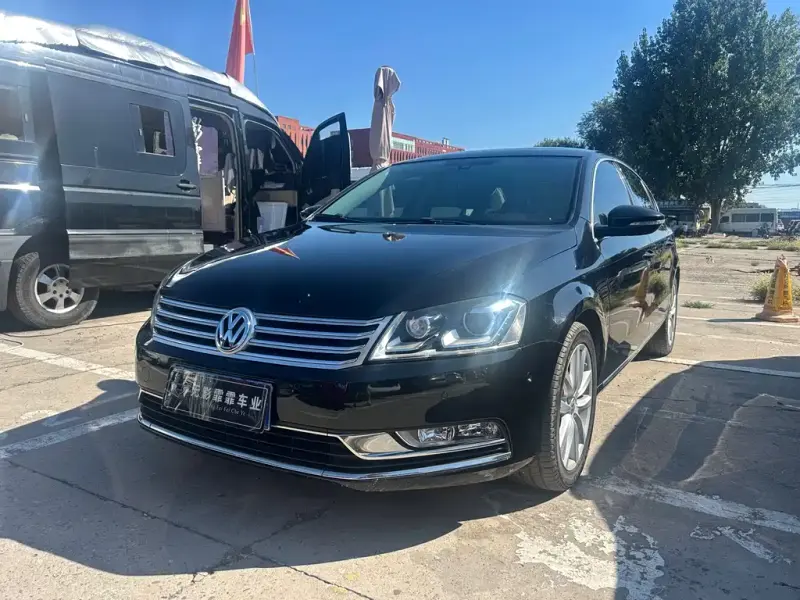 Volkswagen Magotan, 2013