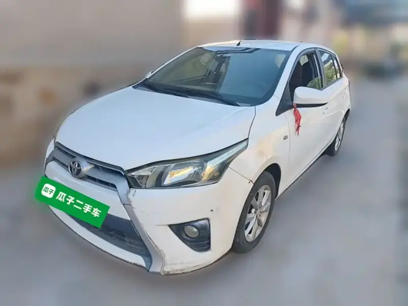 Toyota Yaris L, 2014
