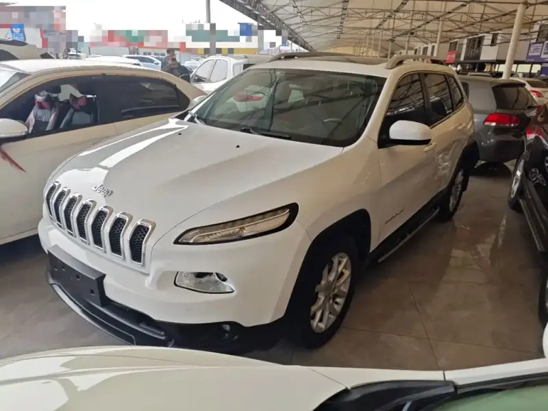 Jeep Cherokee, 2017