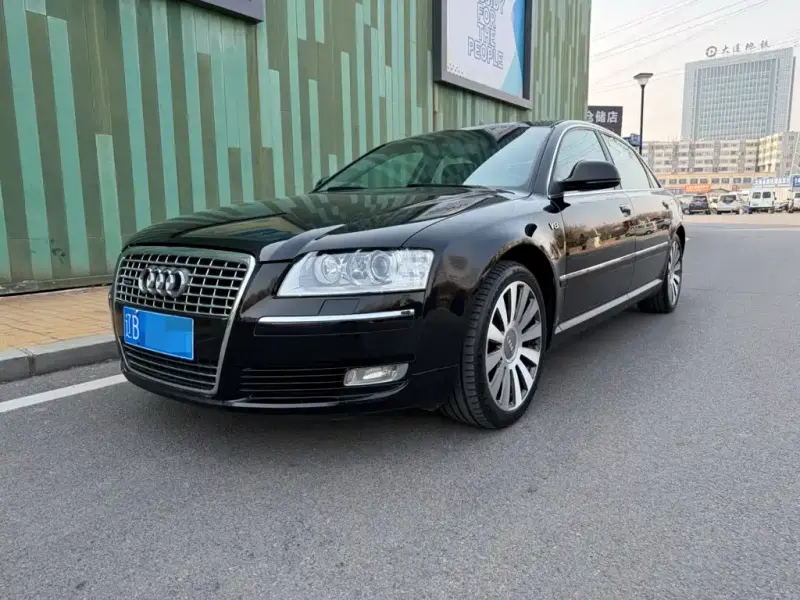 Audi A8, 2008