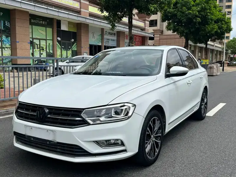 Volkswagen Bora Volkswagen Bora 2018 1.5L Auto Comfort Type, 2018 — фото 1