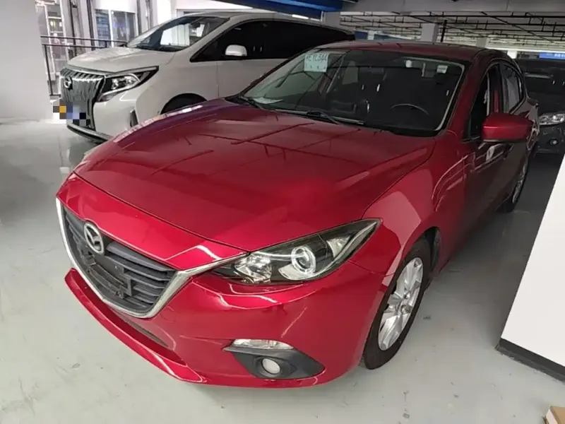 Mazda 3 Axela, 2016