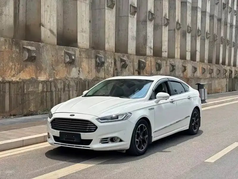 Ford Mondeo, 2015