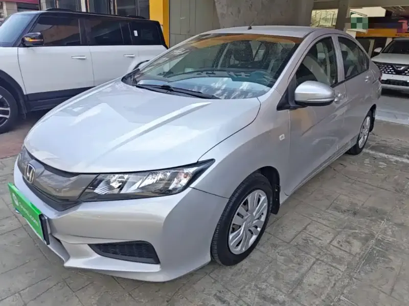 Honda City Honda City 2015 1.5L CVT Comfort Edition, 2016 — фото 1