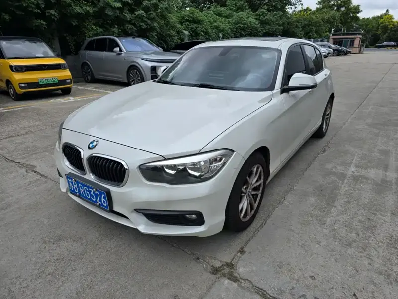 BMW 1 Series (Import) BMW 1 Series( Import ) 2016 118i Leading Type, 2015 — фото 1