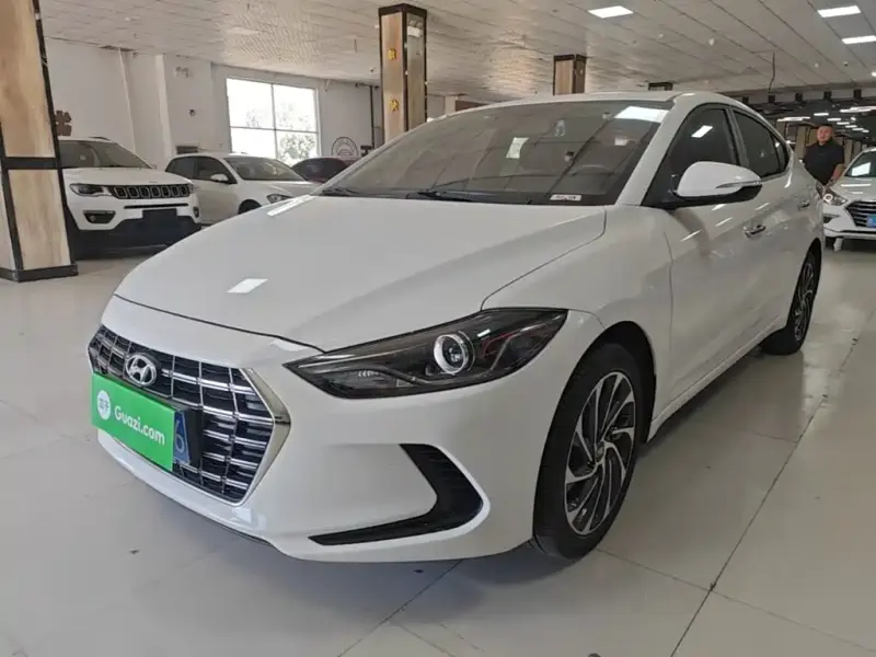 Hyundai Elantra, 2020