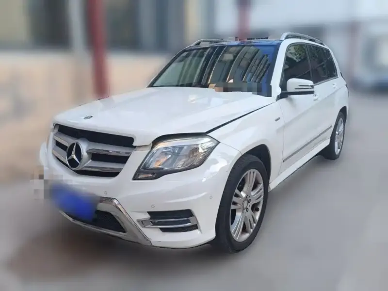 Mercedes-Benz GLK-Class Mercedes-Benz GLK-Class 2015 GLK 260 4MATIC Dynamic Type Ultimate Supreme Edition, 2015 — фото 1