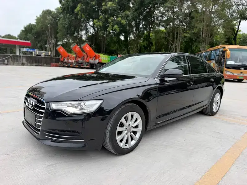 Audi A6L Audi A6L 2012 30 FSI Comfort Type, 2012 — фото 1