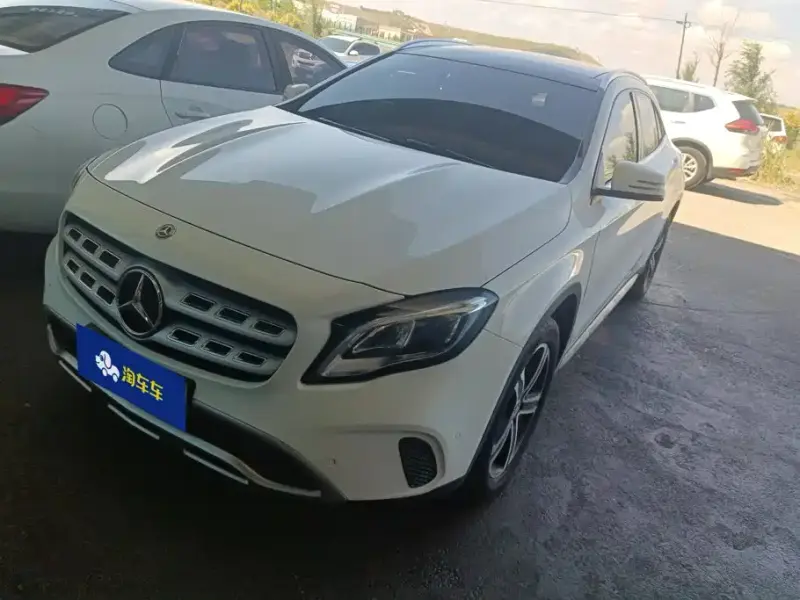 Mercedes-Benz GLA, 2018