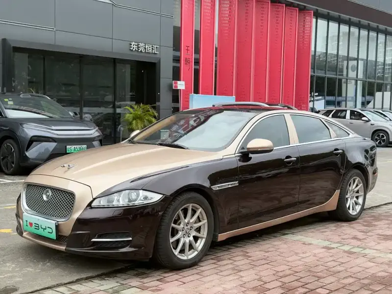 Jaguar XJ, 2013