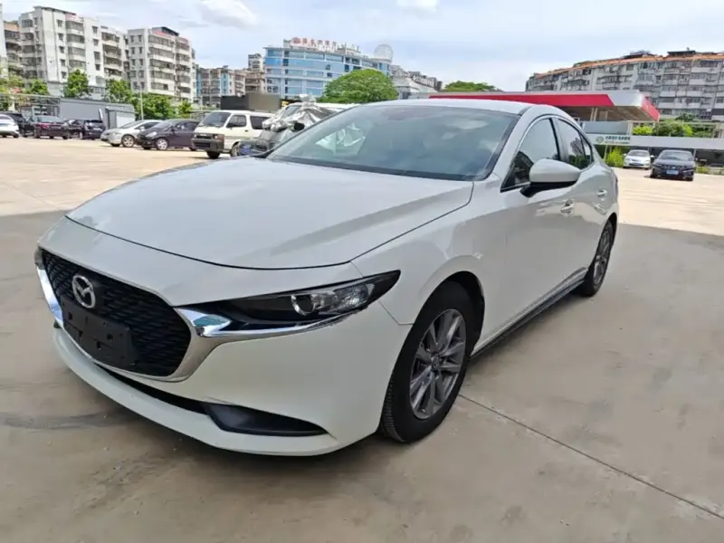 Mazda 3 Axela, 2021