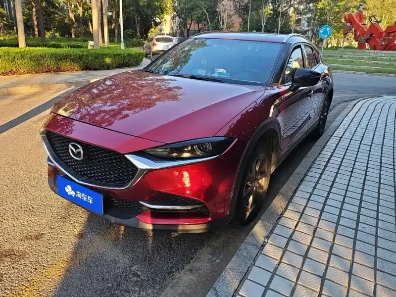 Mazda CX-4, 2021