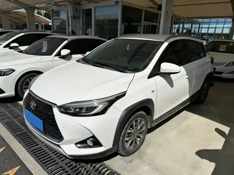Toyota Yaris L, 2023