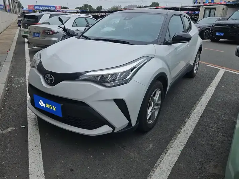 Toyota C-HR, 2022