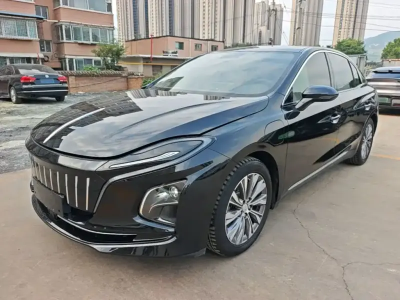 Hongqi E-QM5, 2022