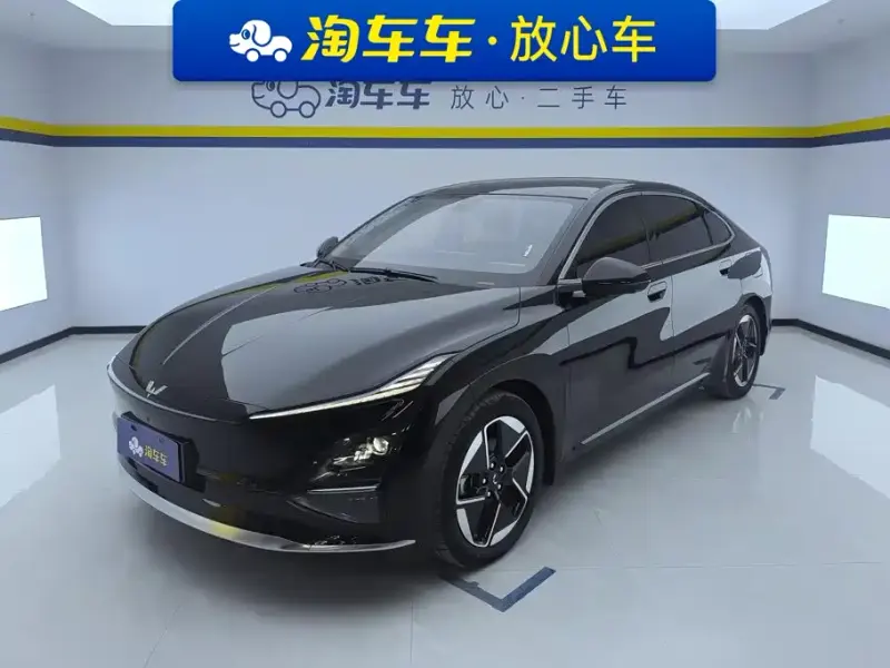 Wuling Xingguang, 2024