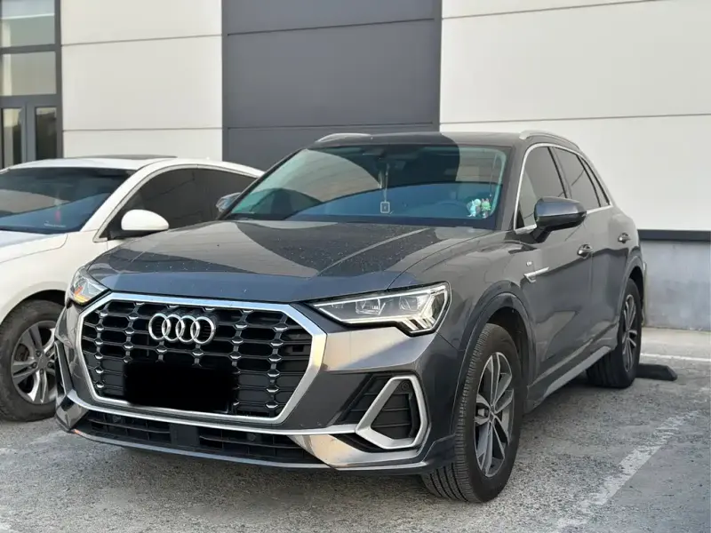 Audi Q3, 2020