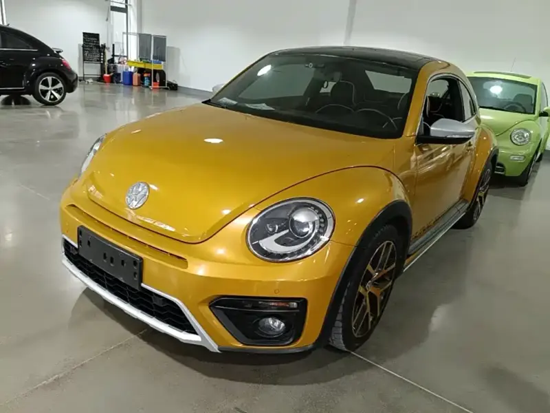 Volkswagen Beetle Volkswagen Beetle 2016 180TSI Dune Offroad Edition, 2016 — фото 1