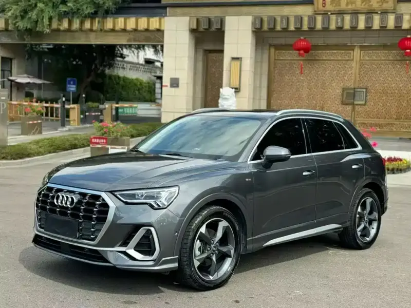 Audi Q3, 2021