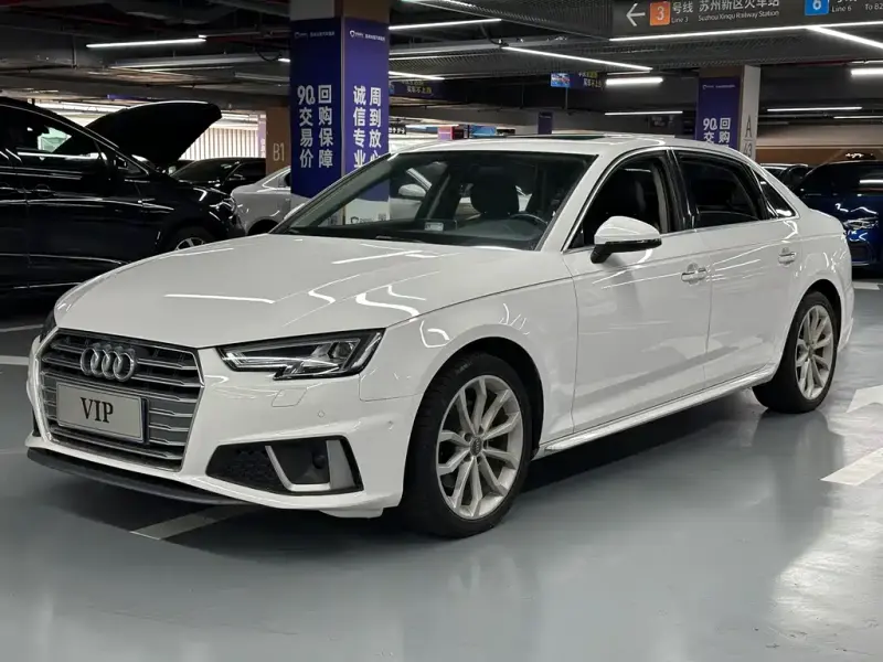 Audi A4L, 2018