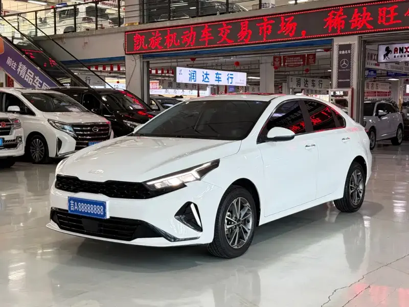 Kia K3, 2023